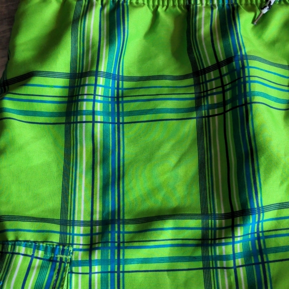 Men's Green U.S. Polo Swim Board Short Trunks, size XL - Picture 8 of 12